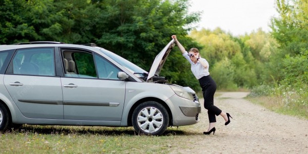 pourquoi-ma-voiture-vibre-t-elle-diagnostic-et-solutions